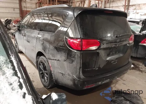 2020 Chrysler Pacifica Awd Launch Edition z USA, uszkodzony, nr VIN 2C4RC3BG1LR288888